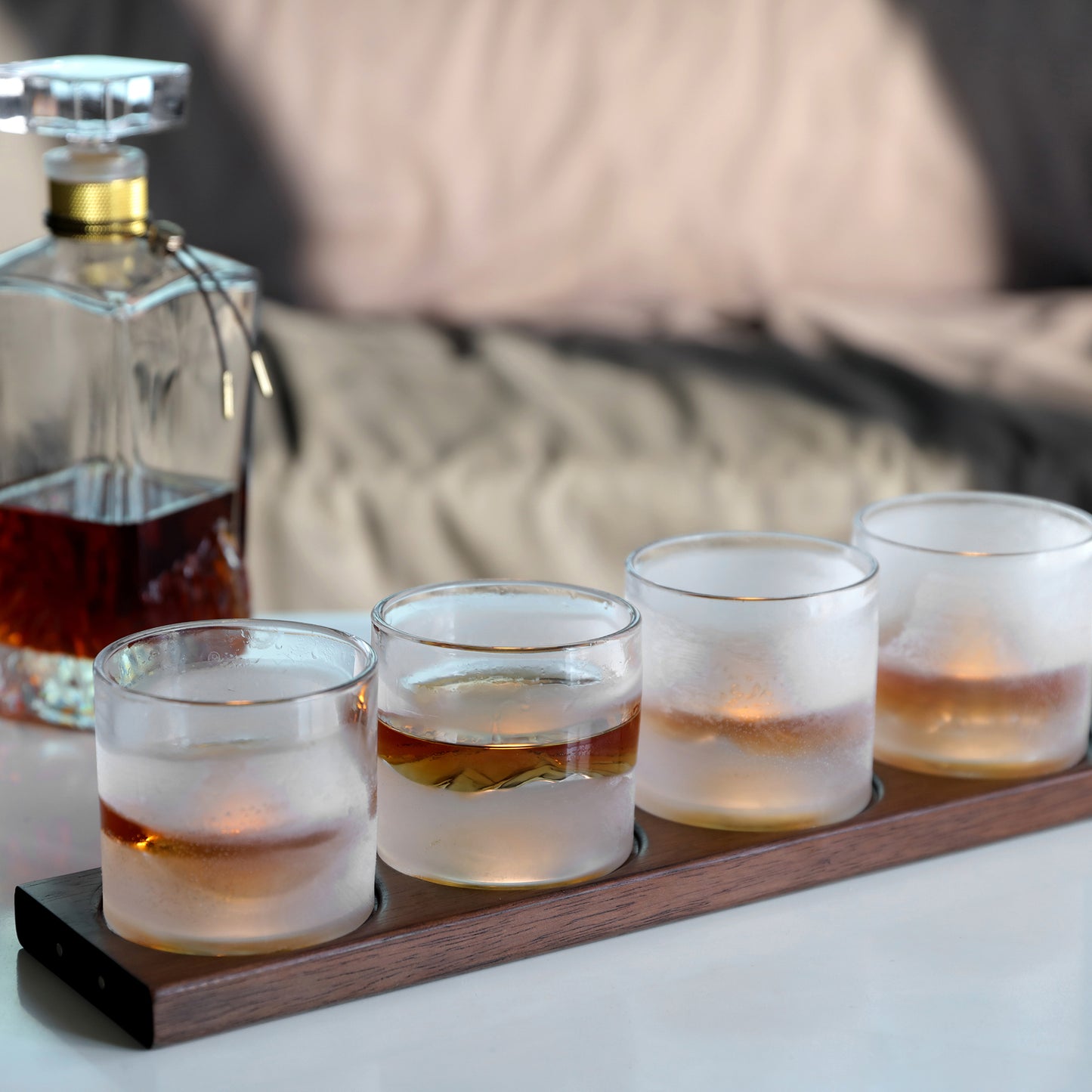 The American Peaks Whiskey Set