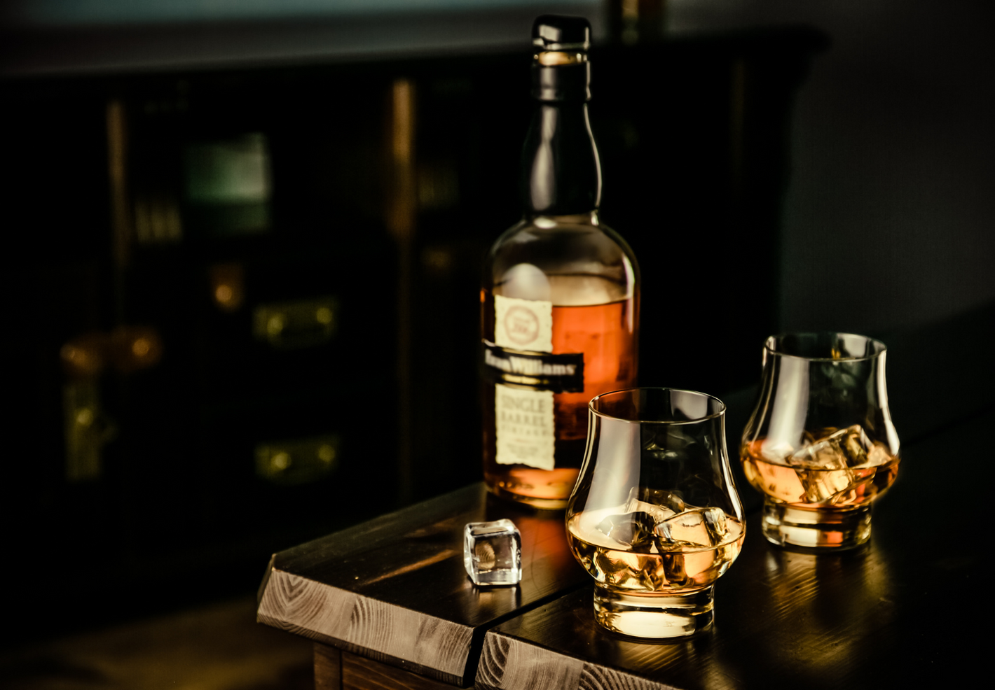 various types of whiskey glasses